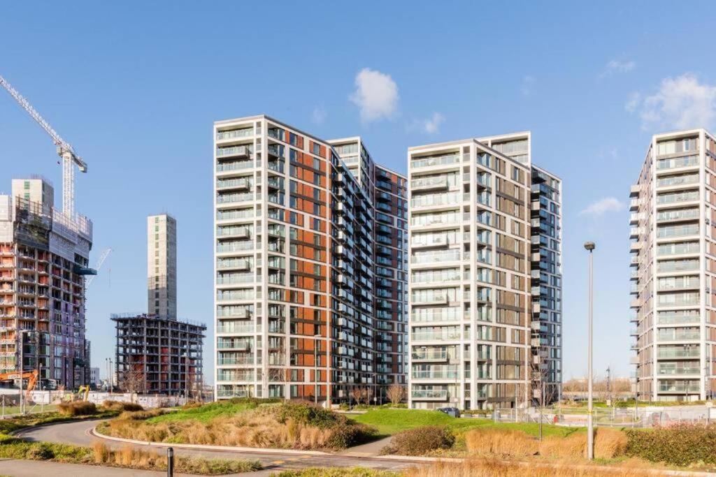 Luxury River Side Penthouse Лондон Экстерьер фото