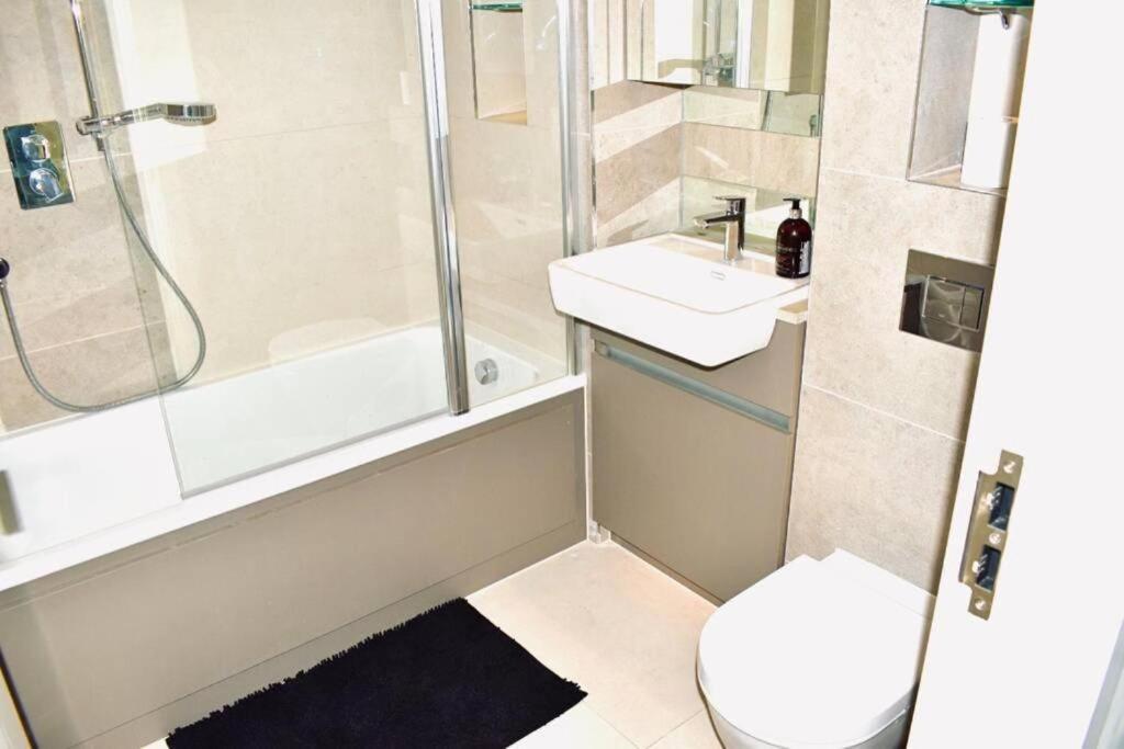 Luxury River Side Penthouse Лондон Экстерьер фото